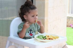 Seletividade alimentar infantil: o que é e como tratar?
