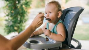 Introdução alimentar do bebê: 7 dicas para começar