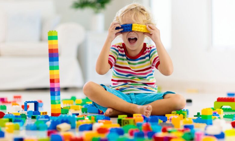criança brincando