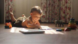 Desenvolvimento cognitivo infantil: quais as fases e como ajudar seu filho?