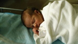 Icterícia Neonatal: o que é, causas, sintomas e quando se preocupar